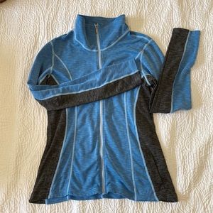 Kuhl full zip long sleeve shirt